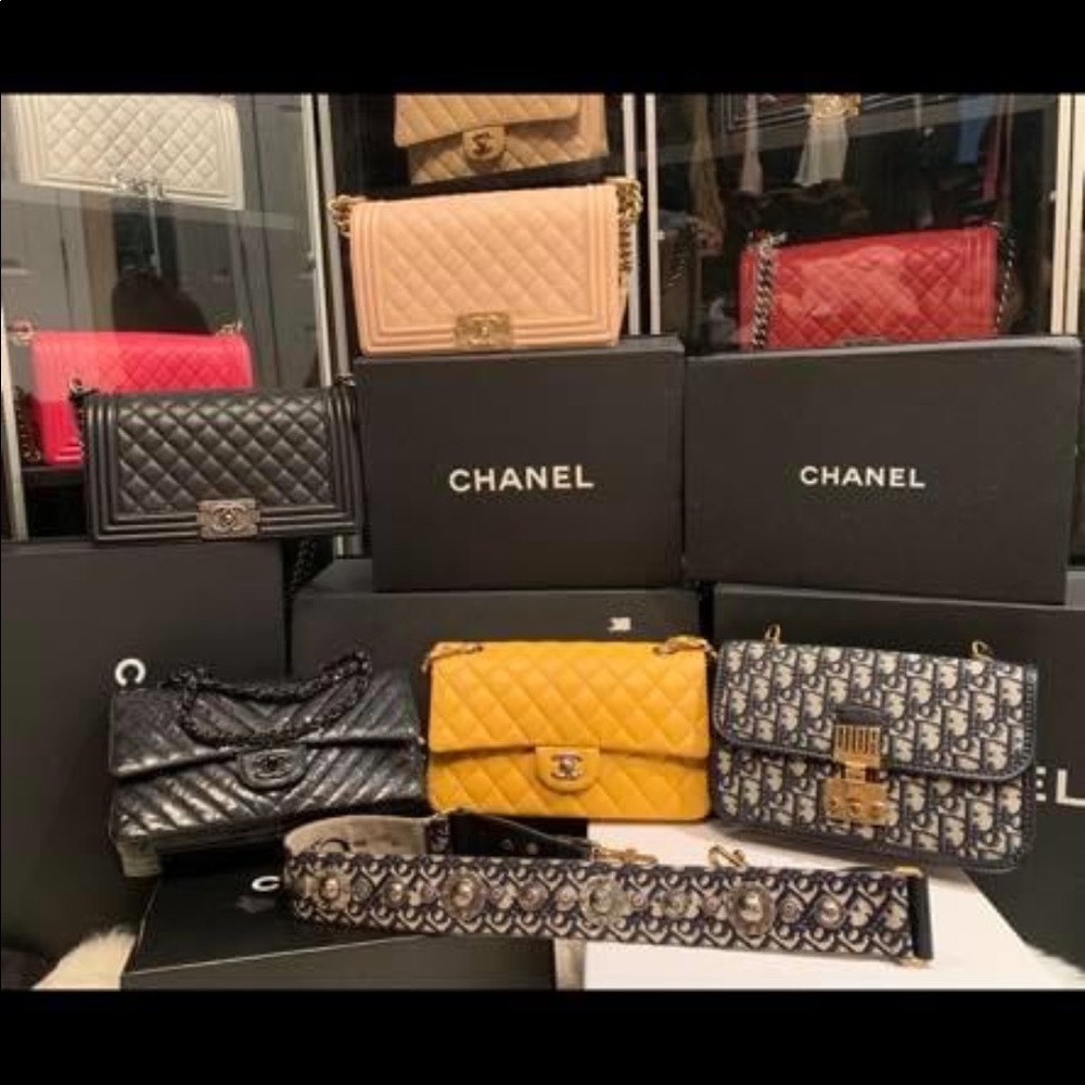I love Chanel bag 😍All bag sold out 😍